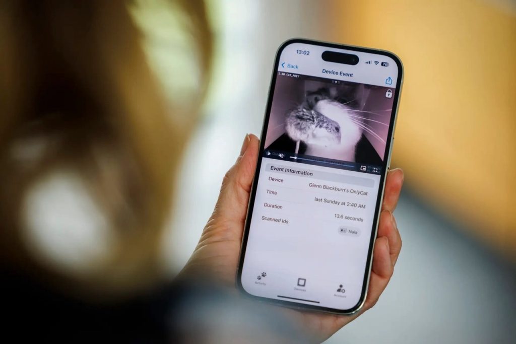 proie détectée par la chatière OnlyCat